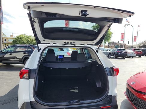 Certified 2025 Toyota RAV4 XLE AWD/4WD image 26