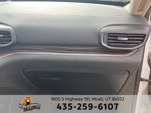 Used 2021 Ford Explorer Limited w/ Equipment Group 301A image 34