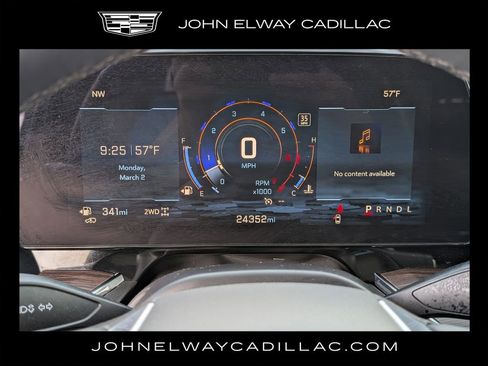 Used 2025 Chevrolet Suburban Z71 w/ Z71 Off-Road Package image 28