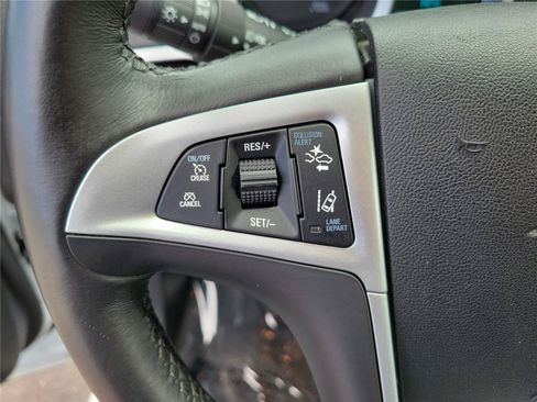 Used 2016 Chevrolet Equinox LTZ w/ Enhanced Convenience Package FWD image 22