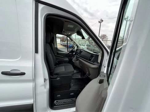 Used 2023 Ford Transit 250 Medium Roof w/ Interior Upgrade Package image 15