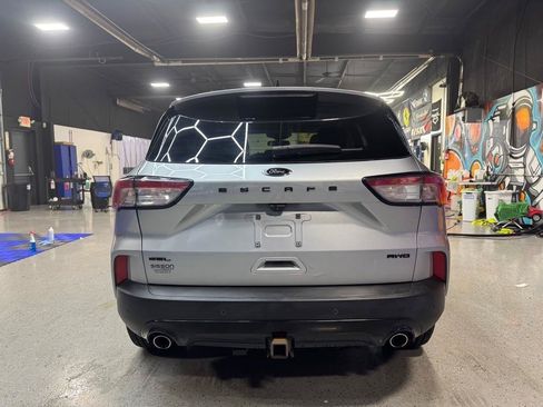Used 2022 Ford Escape SEL w/ SEL Stealth AWD Package image 4