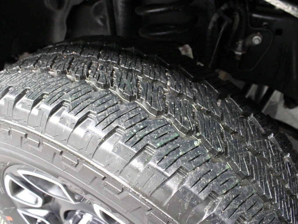 Used 2024 Ford F250 Platinum AWD/4WD image 11