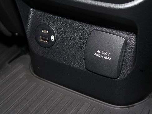 Used 2024 Ford Ranger Lariat w/ FX4 Off-Road Package image 35