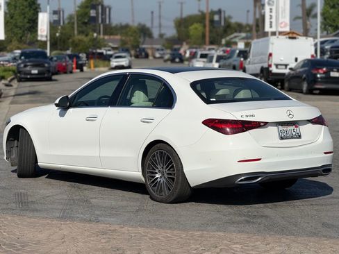 Used 2022 Mercedes-Benz C 300 Sedan image 3