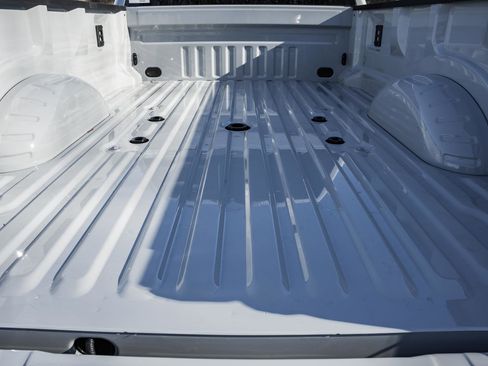 New 2026 Ford F450 XLT w/ 360-Degree Camera Package image 9