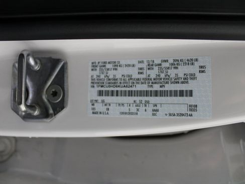 Certified 2019 Ford Escape SEL image 24