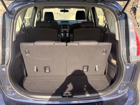 Used 2010 MAZDA MAZDA5 Sport w/ Popular Equipment Pkg image 34