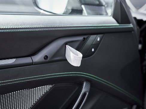 Used 2025 Porsche 911 GT3 RS w/ Weissach Package image 34