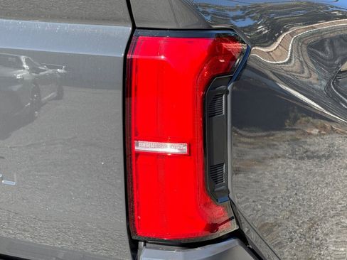 New 2026 Toyota Tacoma SR5 image 31