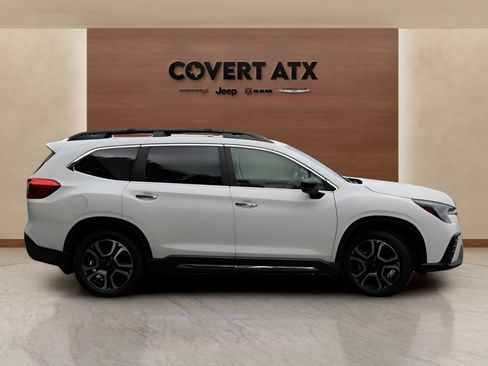 Used 2024 Subaru Ascent Touring w/ Popular Package #2 AWD/4WD image 6