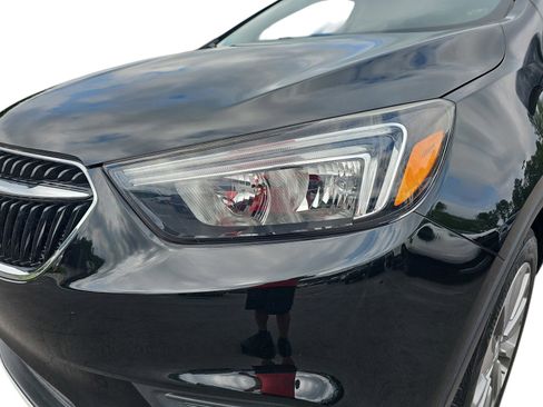 Used 2020 Buick Encore Preferred w/ Safety Package FWD image 10