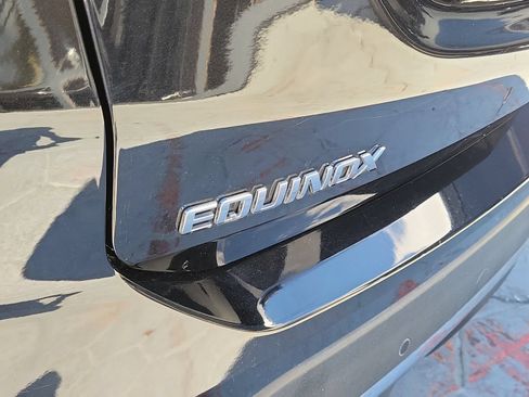 Used 2024 Chevrolet Equinox Premier FWD image 7