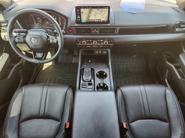 Used 2025 Honda Pilot Black Edition image 26