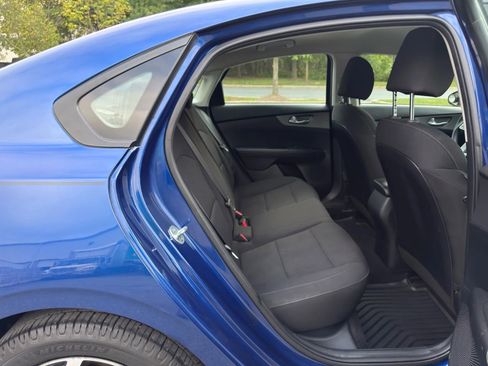 Used 2019 Kia Forte LXS image 26