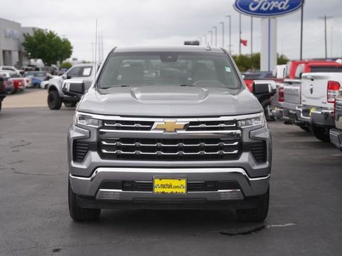 Used 2023 Chevrolet Silverado 1500 LTZ image 3