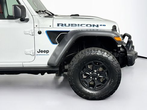Used 2023 Jeep Wrangler Unlimited Rubicon 4xe AWD/4WD image 42