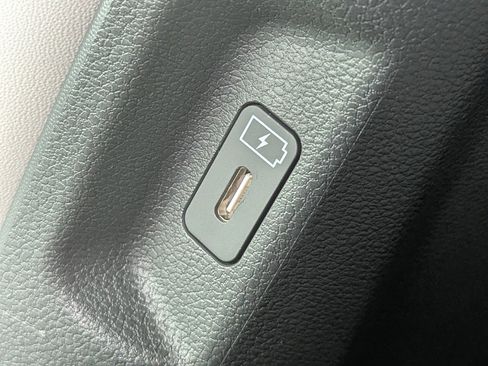 Used 2024 Hyundai Santa Fe SEL image 25