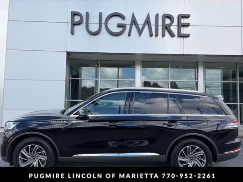Used 2020 Lincoln Aviator AWD w/ Class IV Trailer Tow Package image 1