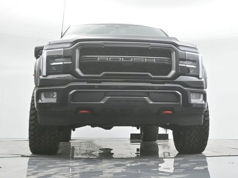 New 2024 Ford F150 Lariat w/ Equipment Group 502A High image 46