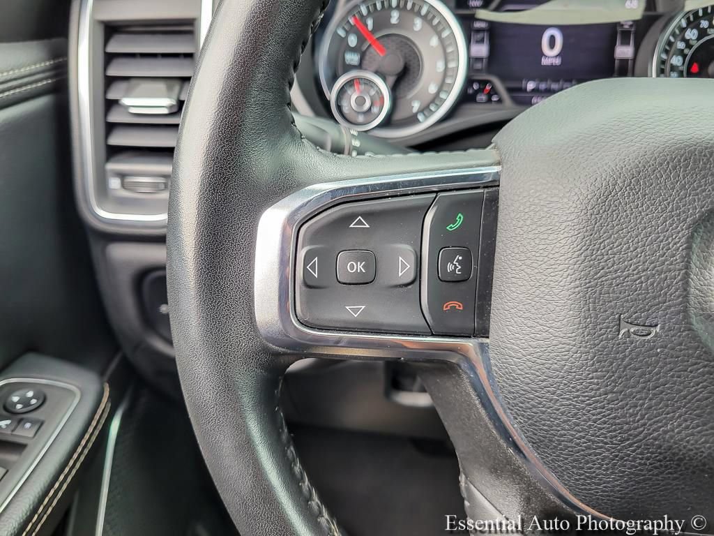 Used 2024 RAM 1500 Laramie AWD/4WD image 14