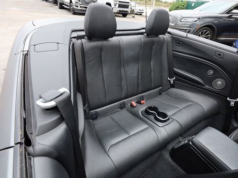 Used 2017 BMW 230i Convertible image 13