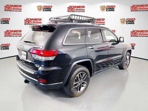 Used 2022 Jeep Grand Cherokee Limited AWD/4WD image 18
