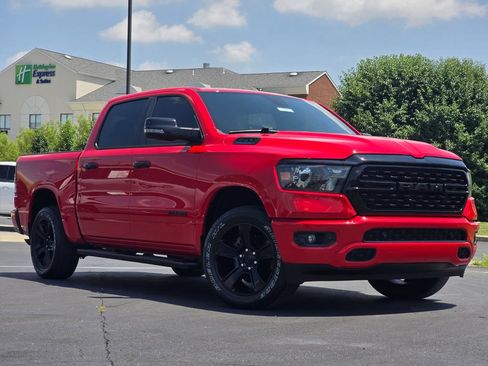 Used 2024 RAM 1500 Big Horn AWD/4WD image 2
