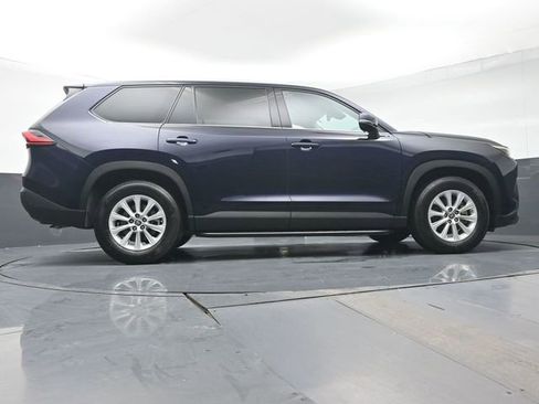 Certified 2024 Toyota Grand Highlander XLE image 39