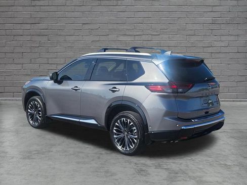 Used 2026 Nissan Rogue Platinum w/ Platinum Premium Package AWD/4WD image 3