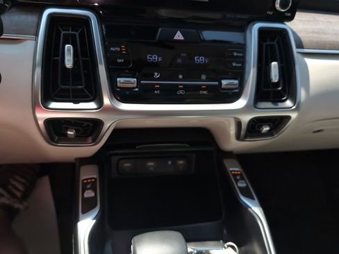 Used 2022 Kia Sorento X-Line EX AWD/4WD image 22