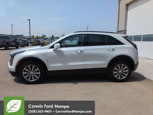 Used 2023 Cadillac XT4 Sport w/ Sun And Sound Package AWD/4WD image 6