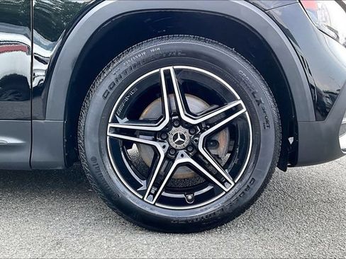Certified 2023 Mercedes-Benz GLB 250 4MATIC w/ AMG Line image 9