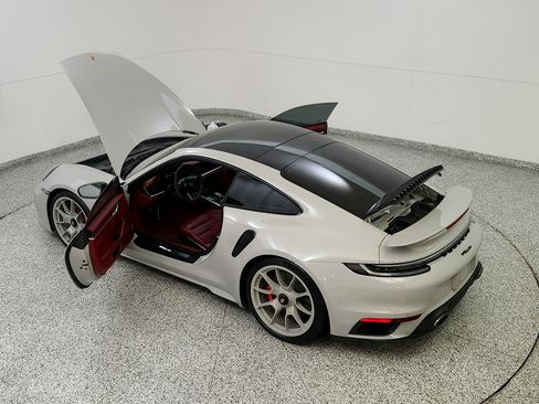 Used 2023 Porsche 911 Turbo AWD/4WD image 18