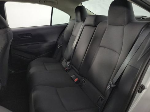 Used 2025 Toyota Corolla LE FWD image 16