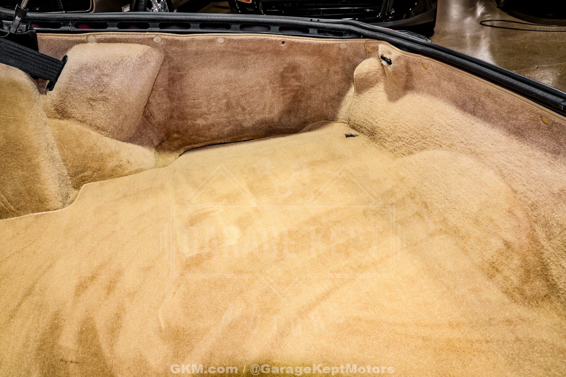 Used 1992 Porsche 968 Coupe RWD image 95