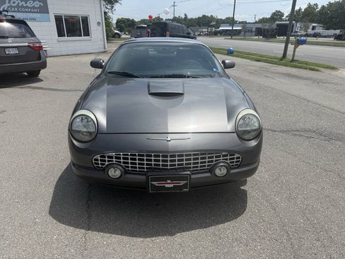 Used 2003 Ford Thunderbird RWD image 3