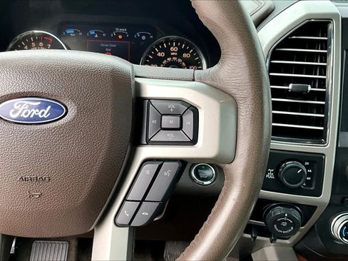 Used 2017 Ford F150 King Ranch w/ Equipment Group 601A Luxury AWD/4WD image 22
