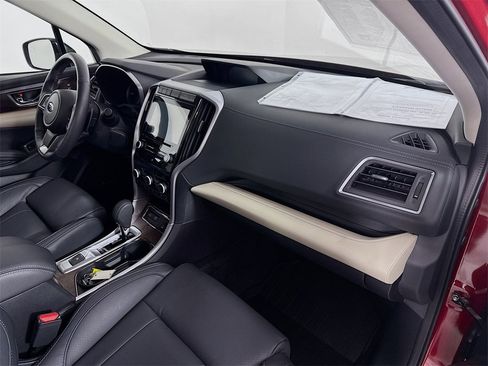 Used 2022 Subaru Ascent Touring image 32