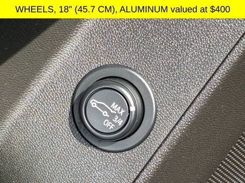 Used 2023 Chevrolet Equinox LT AWD/4WD image 7