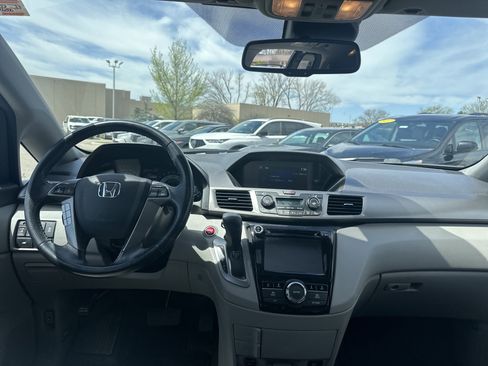 Used 2016 Honda Odyssey EX-L image 19