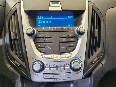 Used 2014 Chevrolet Equinox LS image 25