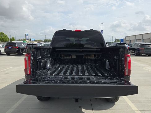 Used 2025 Ford F150 Lariat AWD/4WD image 30