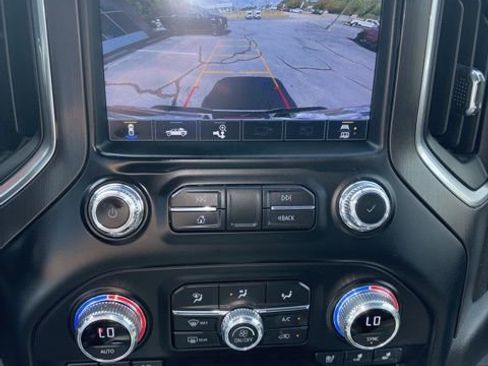 Used 2023 GMC Sierra 2500 AT4 w/ Gooseneck/5TH Wheel Package image 15