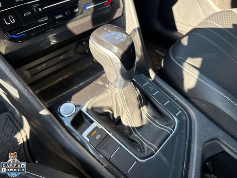 Used 2023 Volkswagen Tiguan SE FWD image 20
