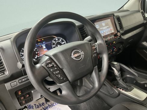 Used 2024 Nissan Frontier S w/ Technology Package image 12