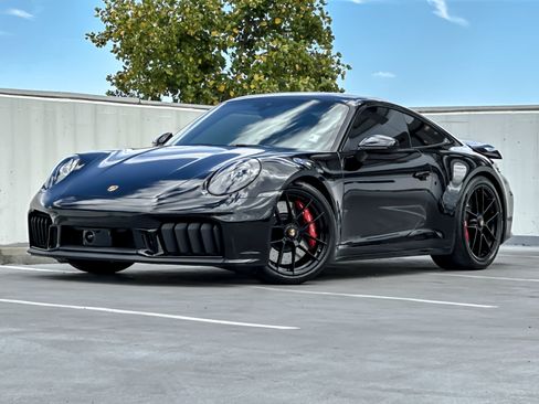 Certified 2026 Porsche 911 Carrera GTS RWD image 2