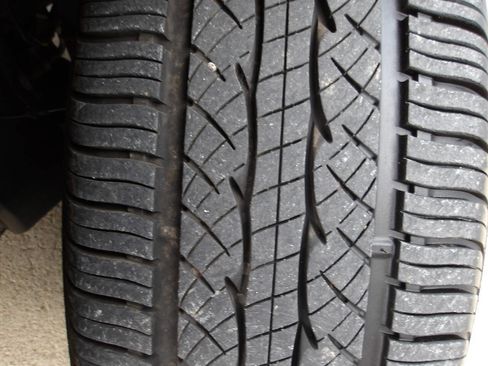 Used 2011 GMC Terrain SLT image 27