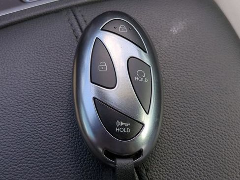 Certified 2025 Hyundai Santa Cruz SEL image 33