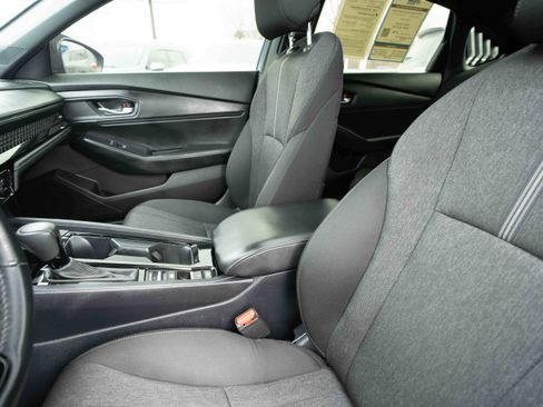 Used 2024 Honda Accord Sport image 10